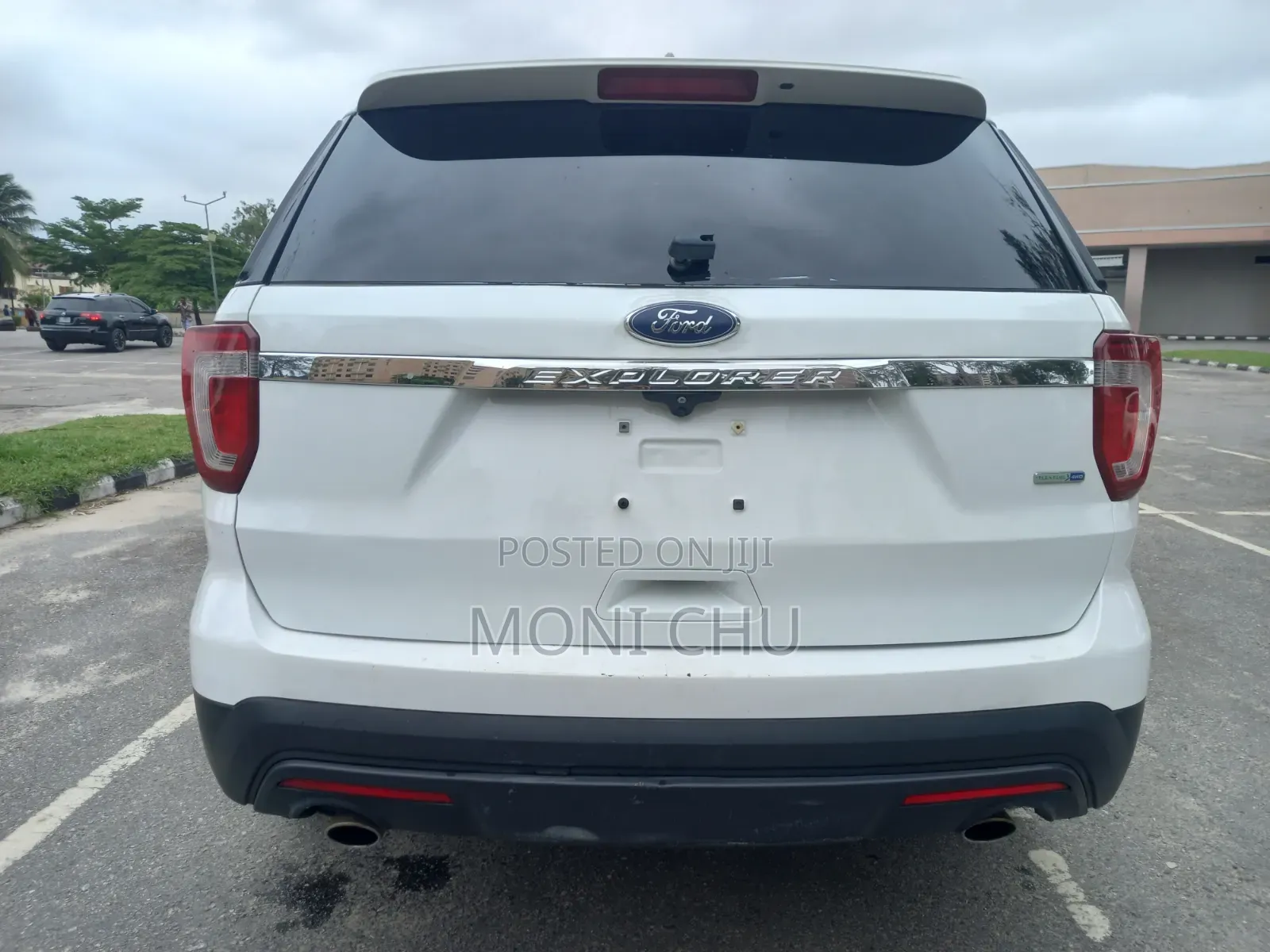 Ford Explorer 2016 White