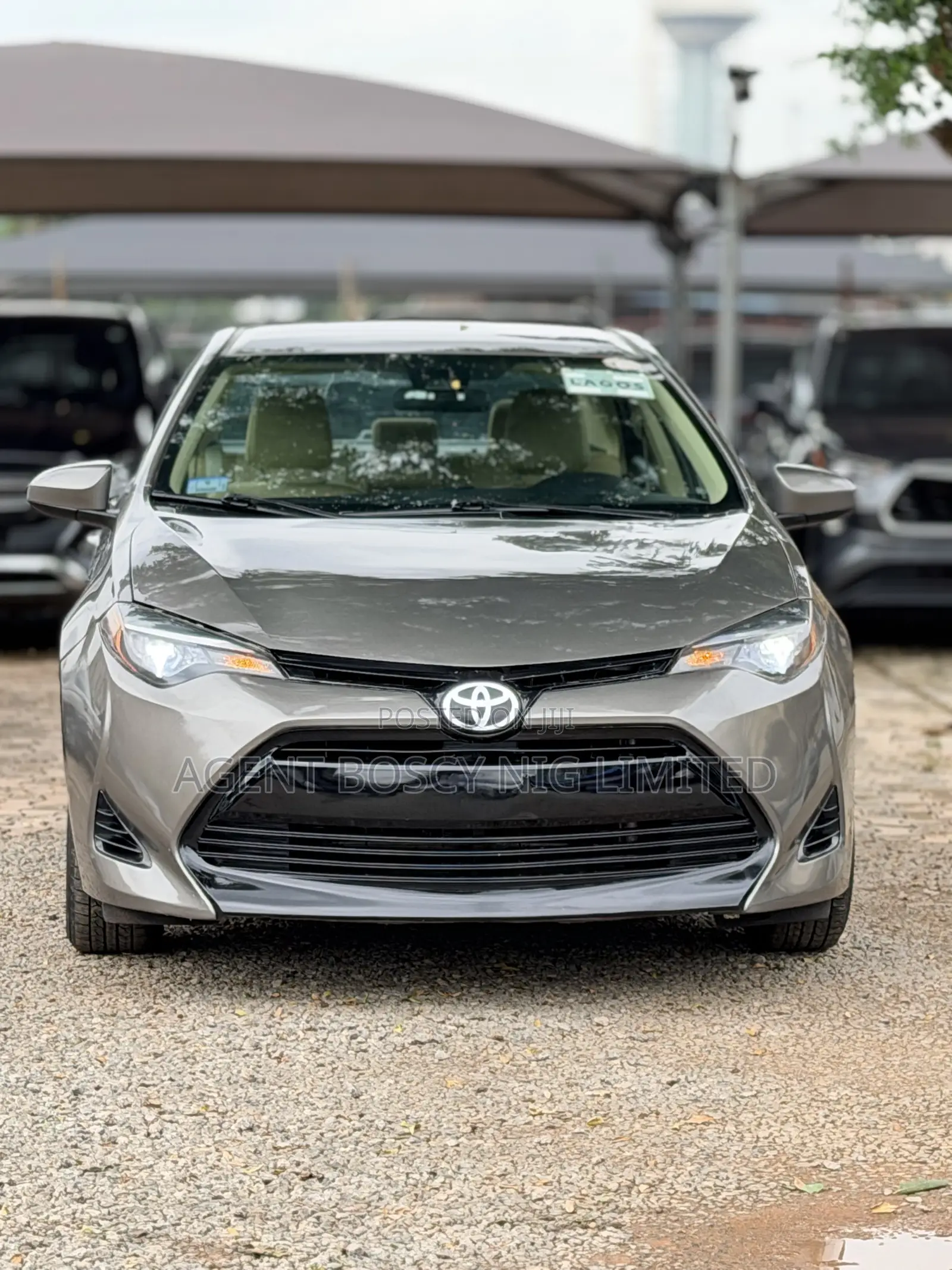 Toyota Corolla LE ECO 4dr Sedan (1.8L 4cyl CVT) 2017 Brown