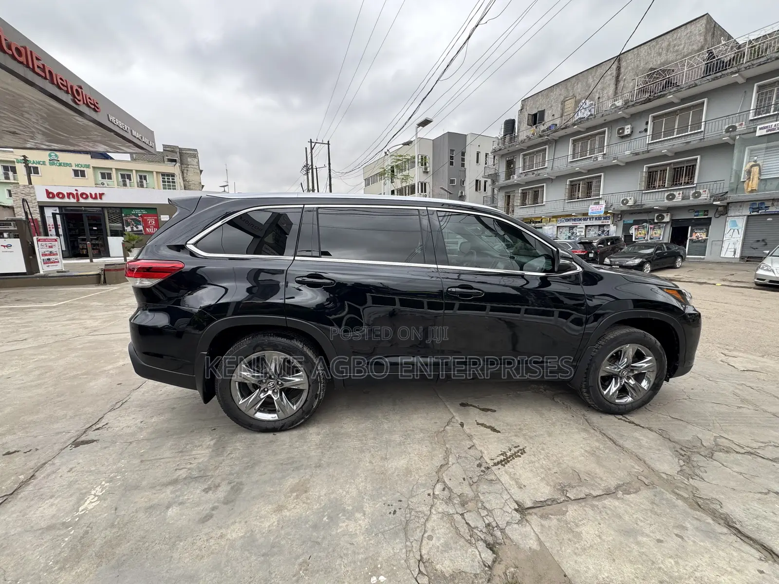 Toyota Highlander Limited Platinum 2019 Black