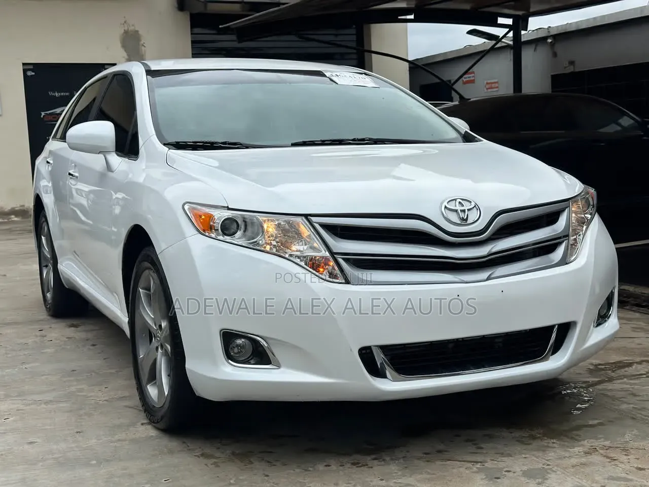 Toyota Venza 2010 White