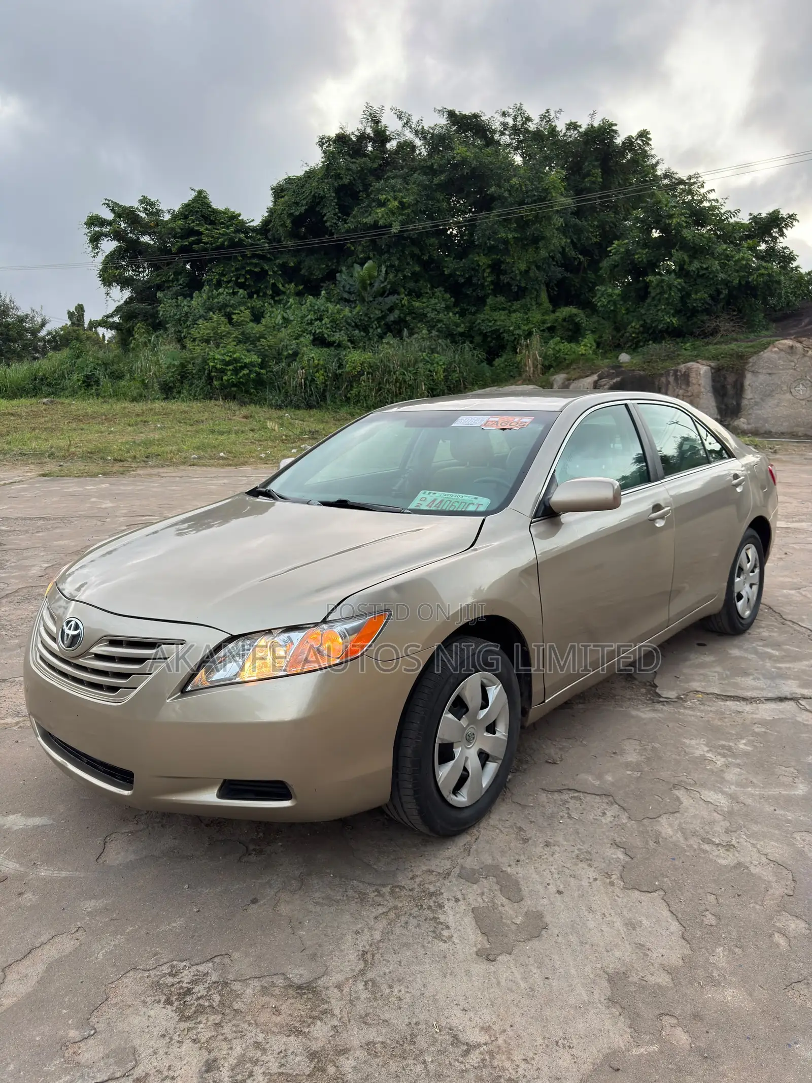 Toyota Camry 2.4 LE 2008 Gold