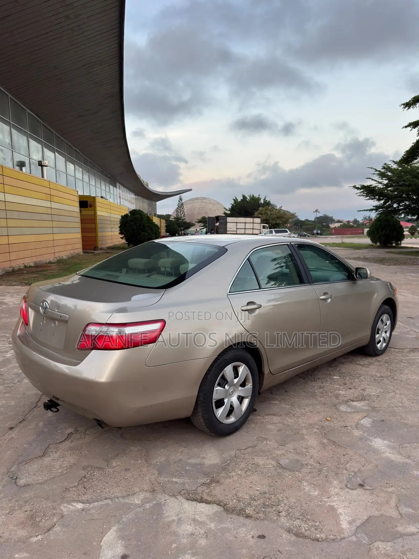 Toyota Camry 2.4 LE 2008 Gold