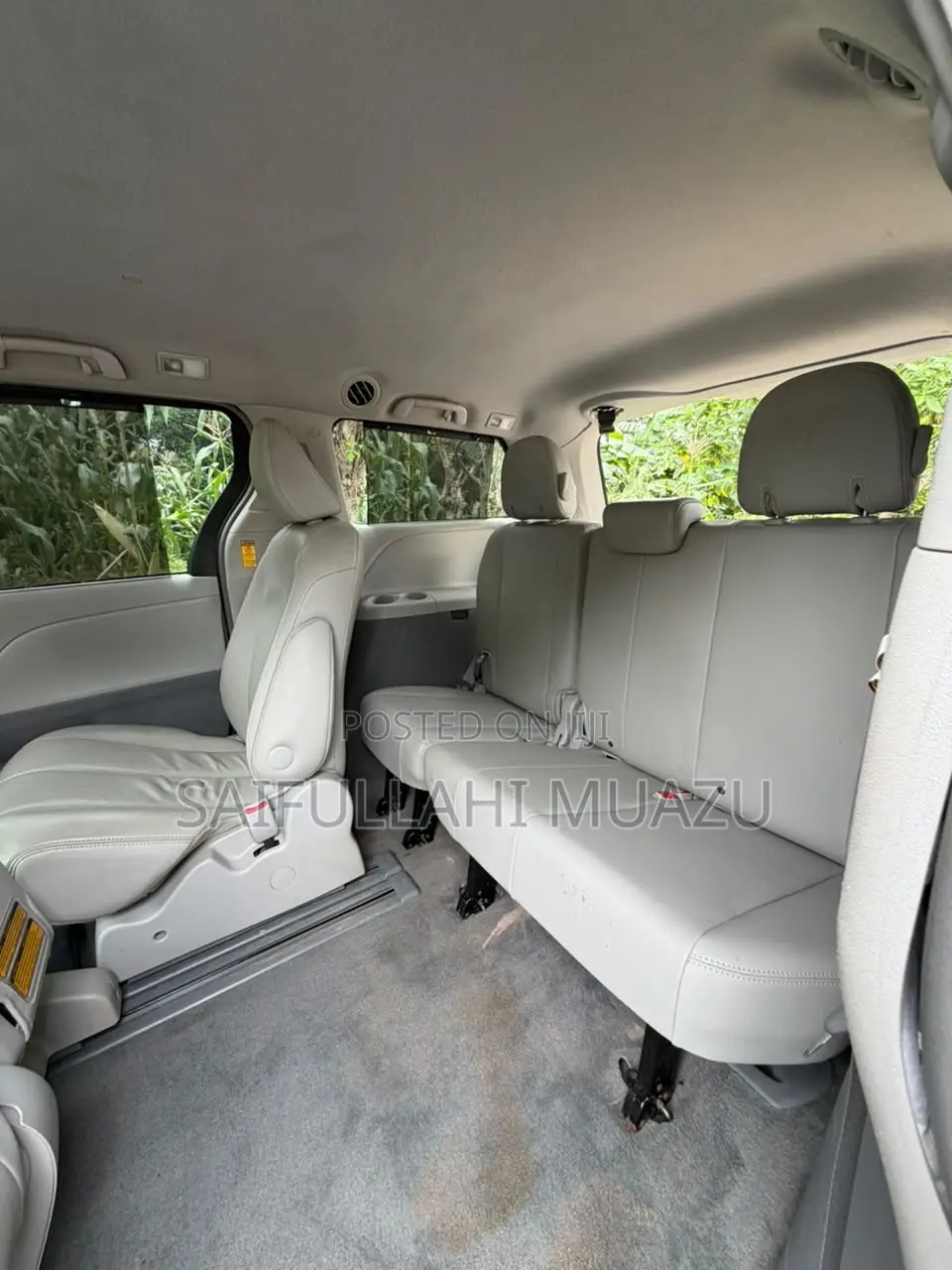 Toyota Sienna 2014 Gray