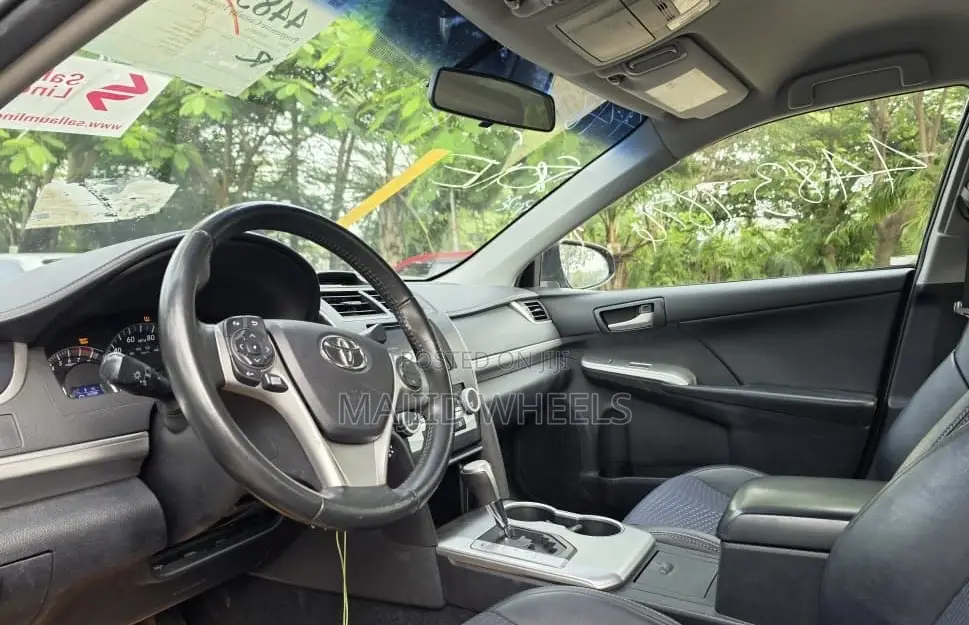 Toyota Camry 2013 Black
