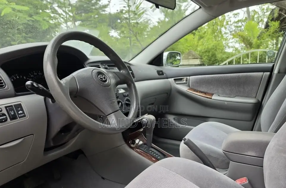 Toyota Corolla 2006 Silver