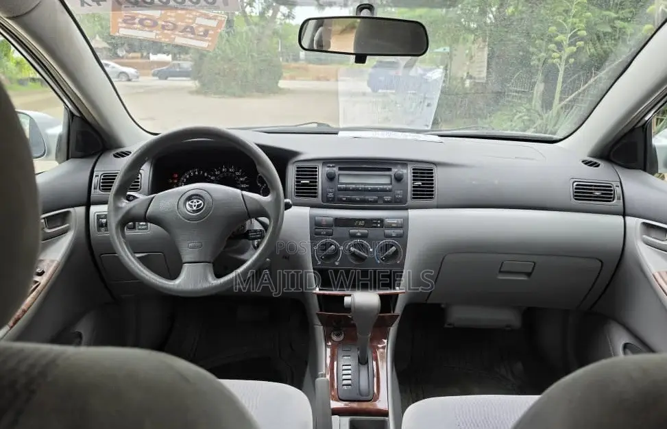 Toyota Corolla 2006 Silver