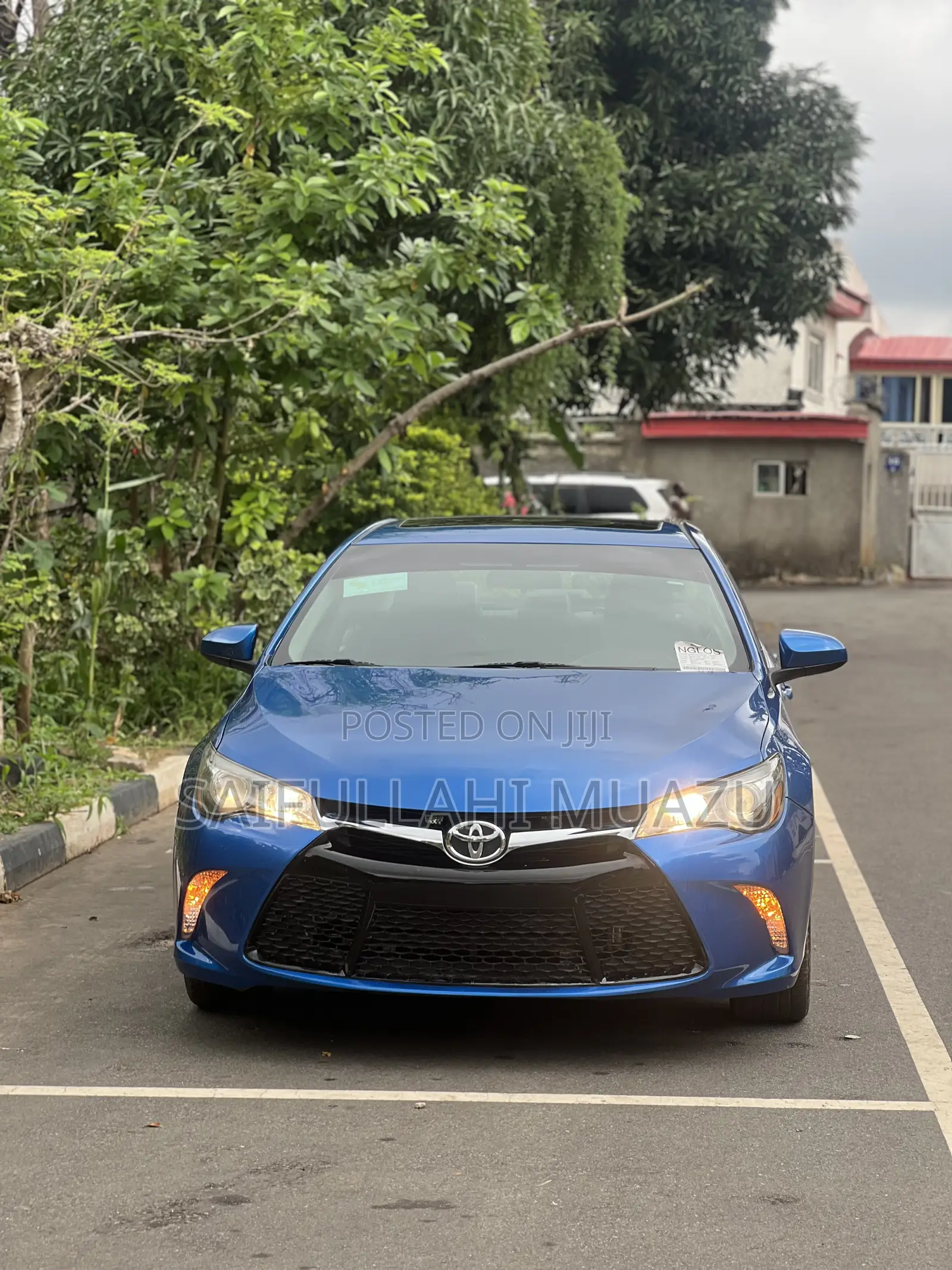 Toyota Camry SE w/Special Edition Pkg (2.5L 4cyl 6A) 2016 Blue