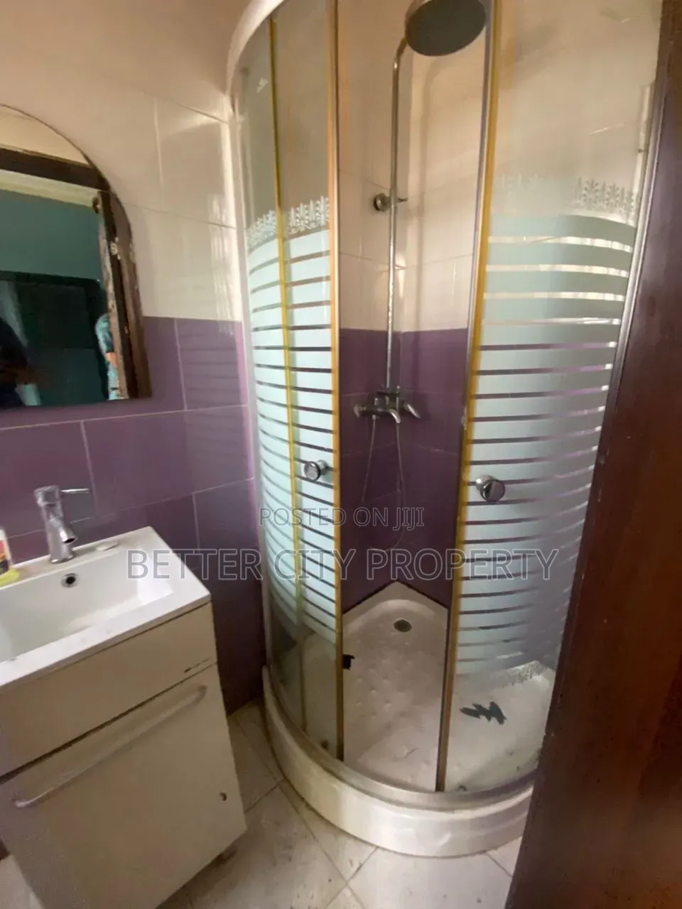 5bdrm Duplex in Magodo Gra Phase 1 for rent