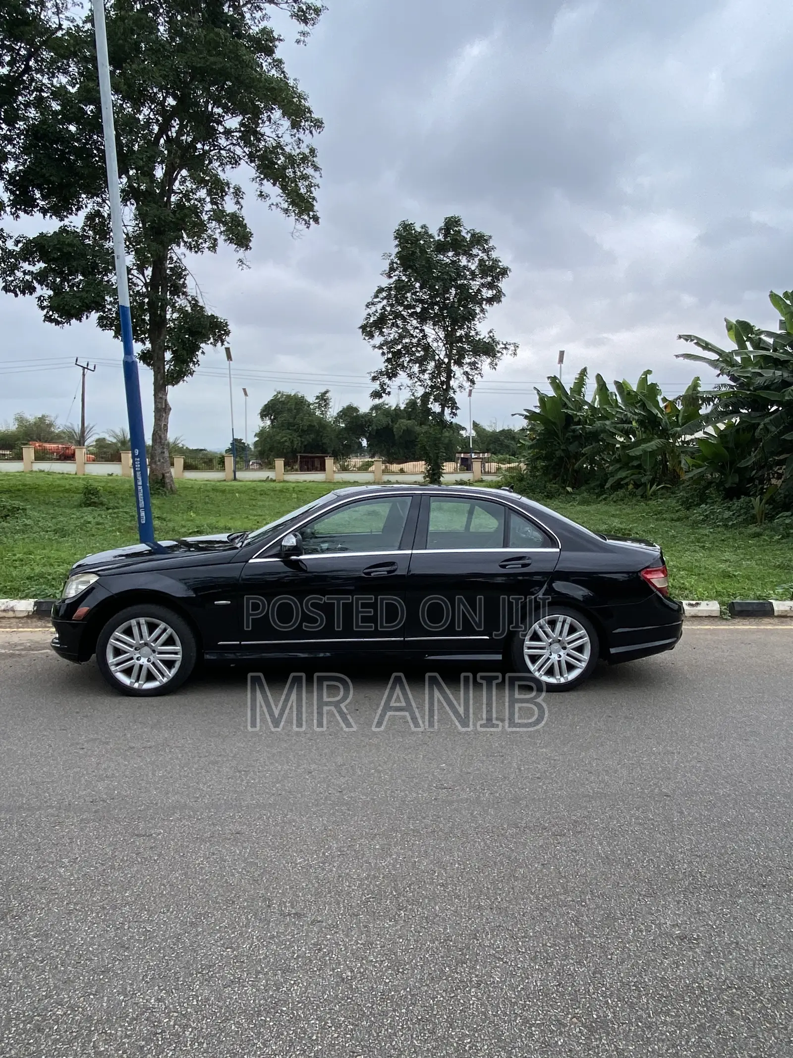Mercedes-Benz C300 2009 Black
