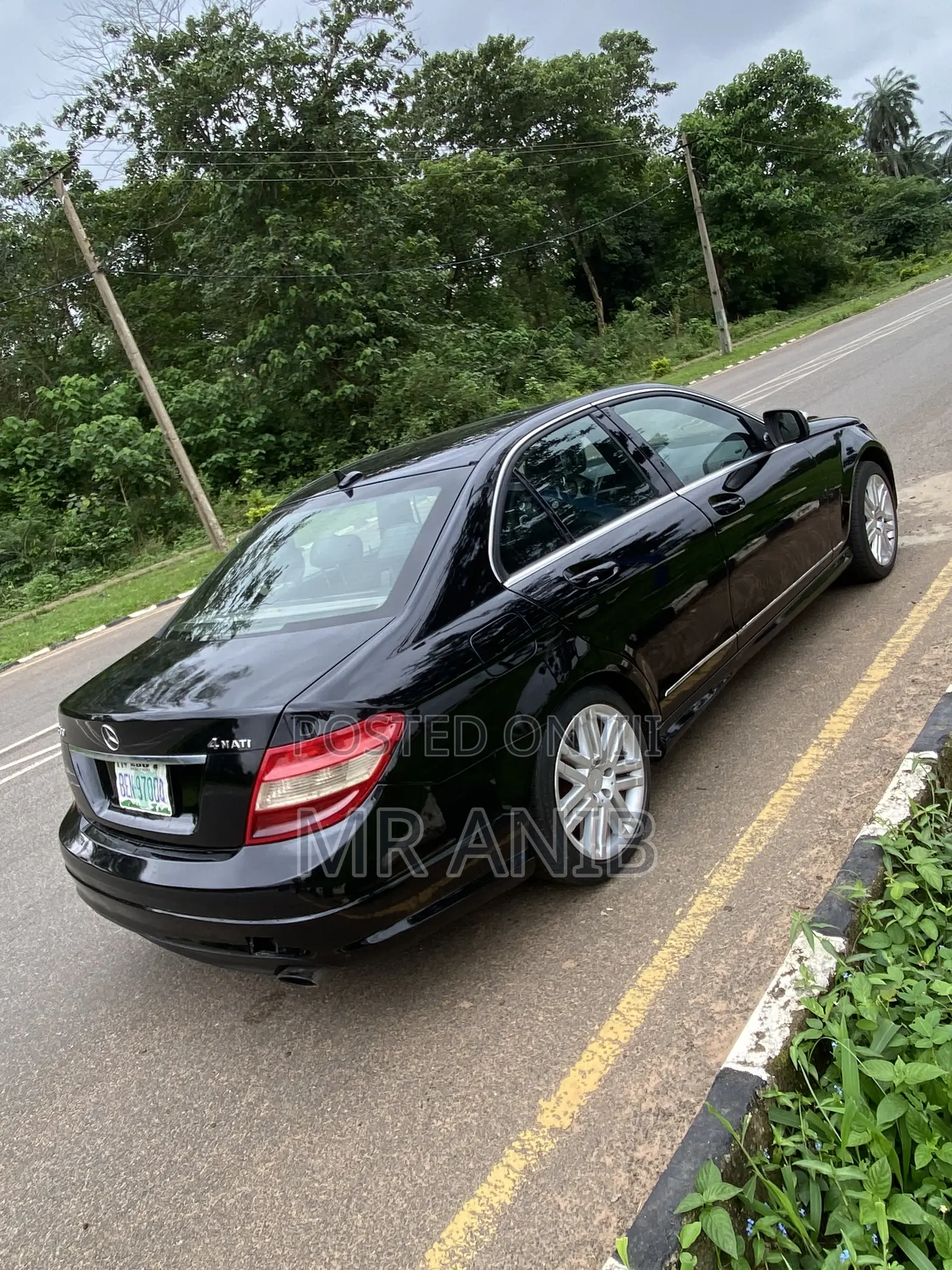 Mercedes-Benz C300 2009 Black