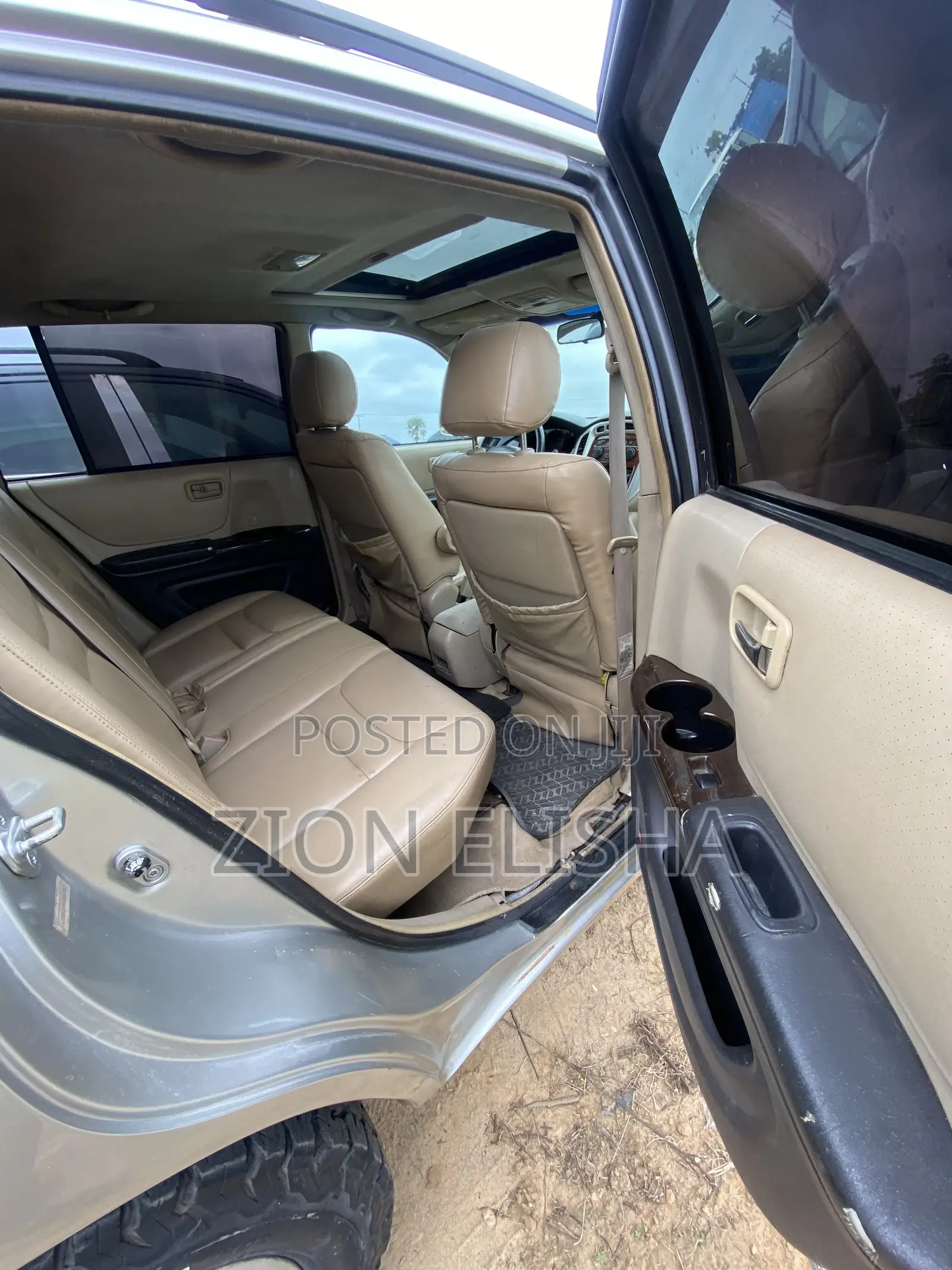 Toyota Highlander 2004 Silver