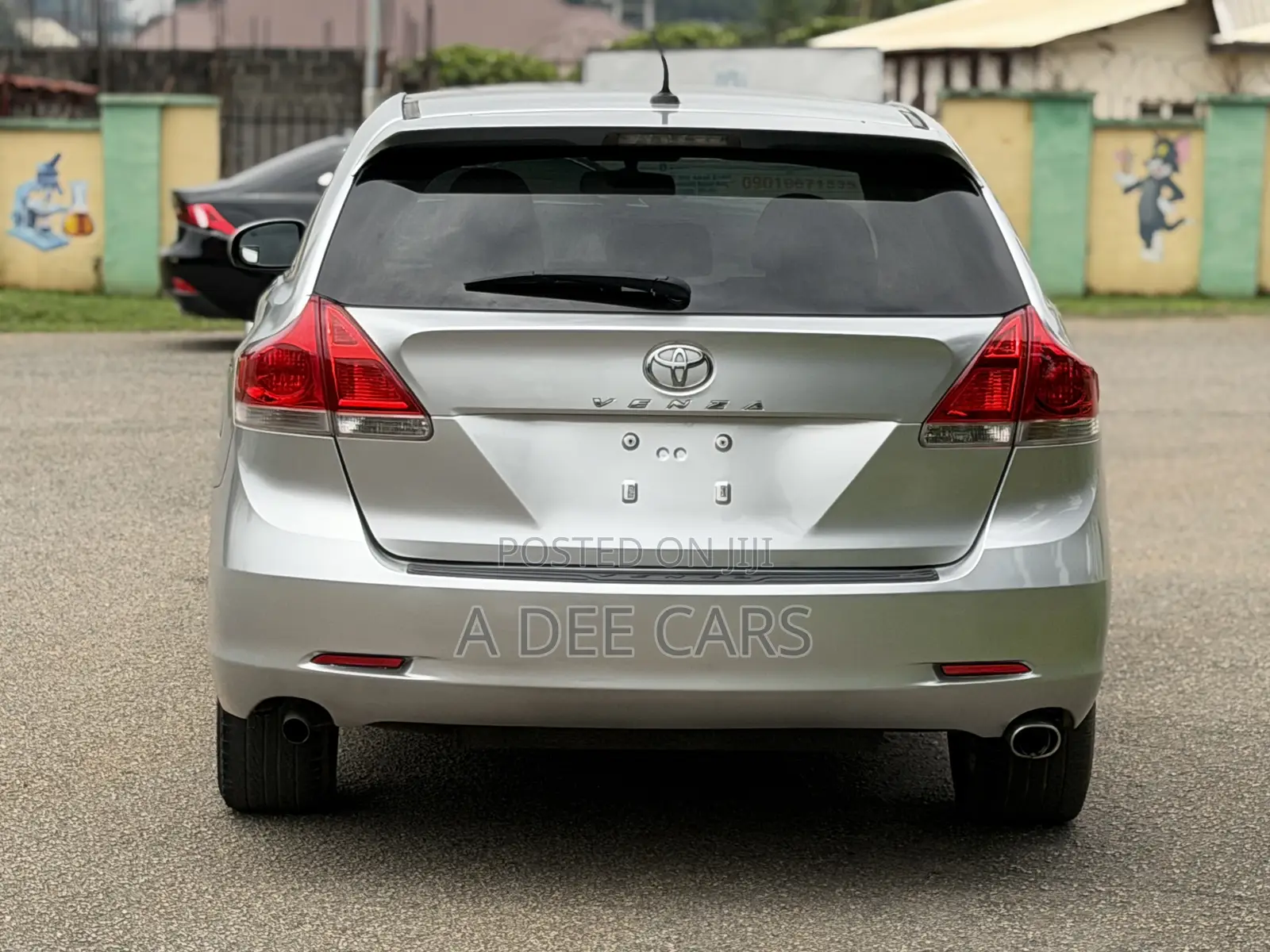 Toyota Venza XLE 2011 Silver