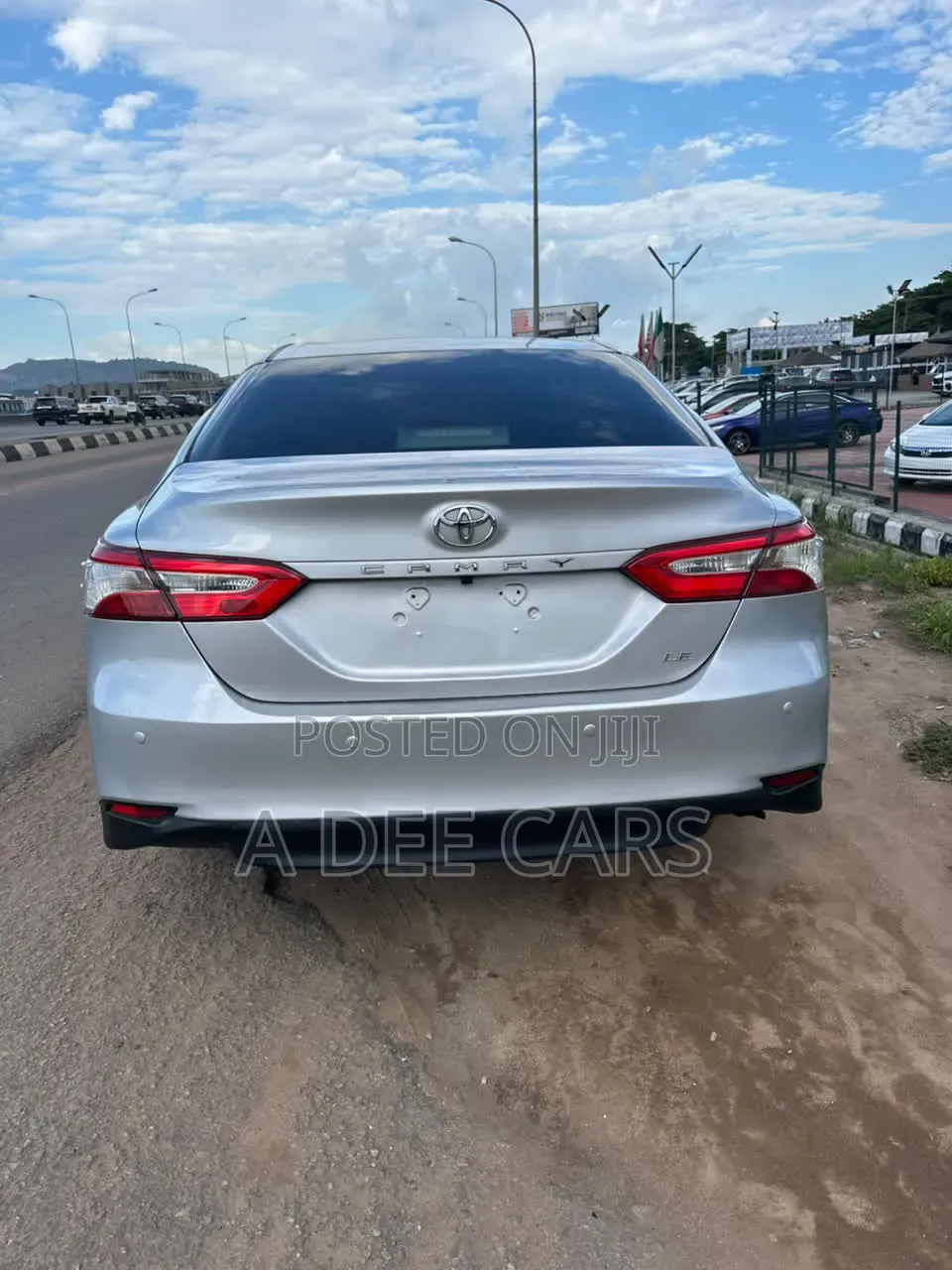 Toyota Camry 2019 Silver