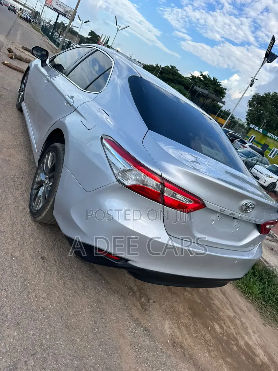 Toyota Camry 2019 Silver
