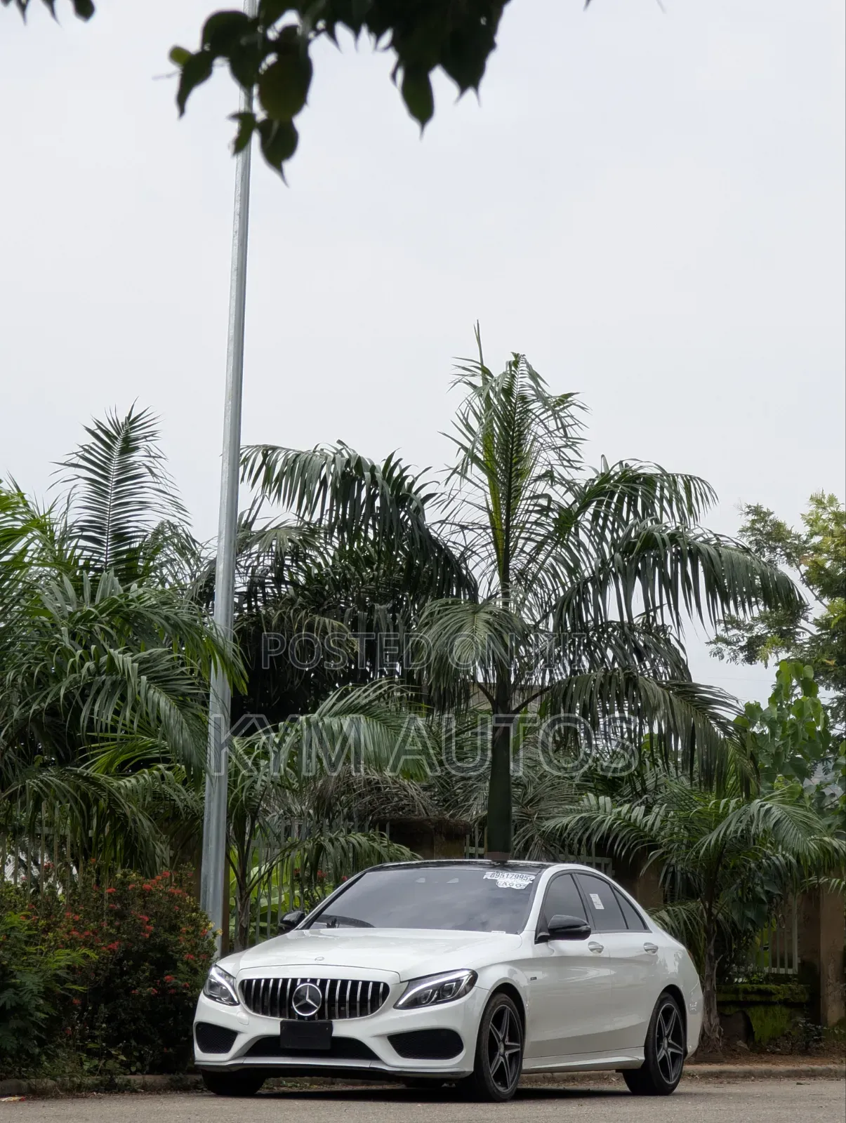 Mercedes-Benz C450 2016 White