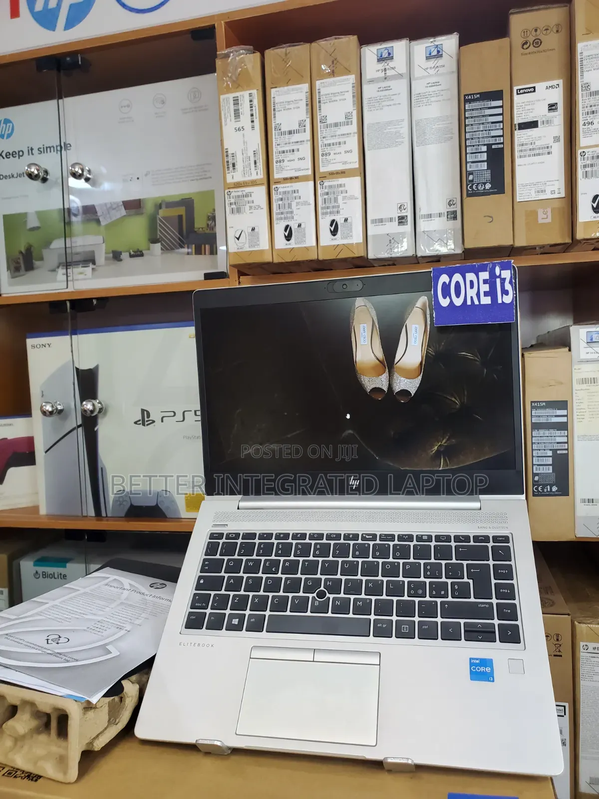 New Laptop HP EliteBook 735 4GB Intel Core i3 SSD 512GB