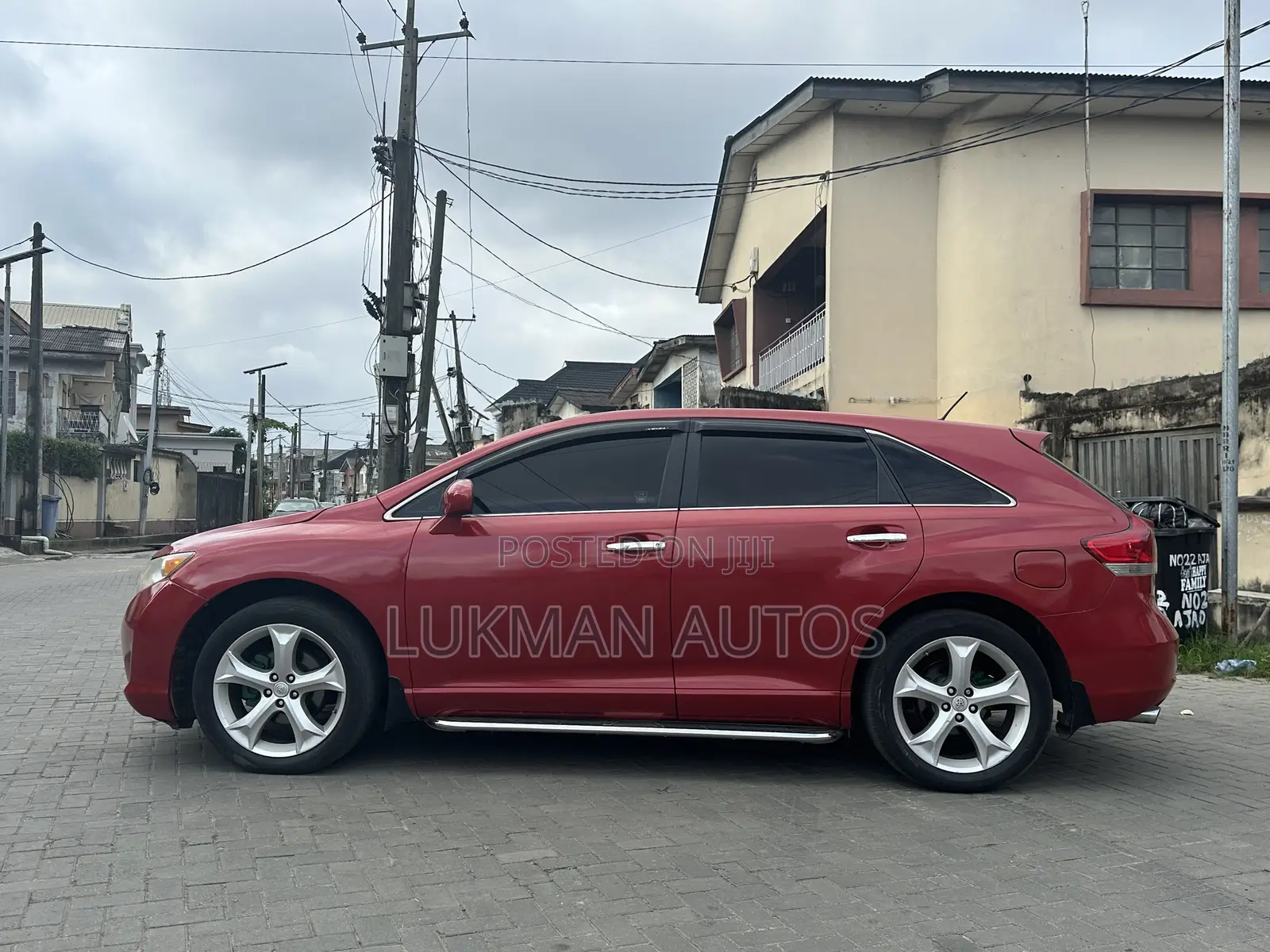 Toyota Venza XLE 2010 Red