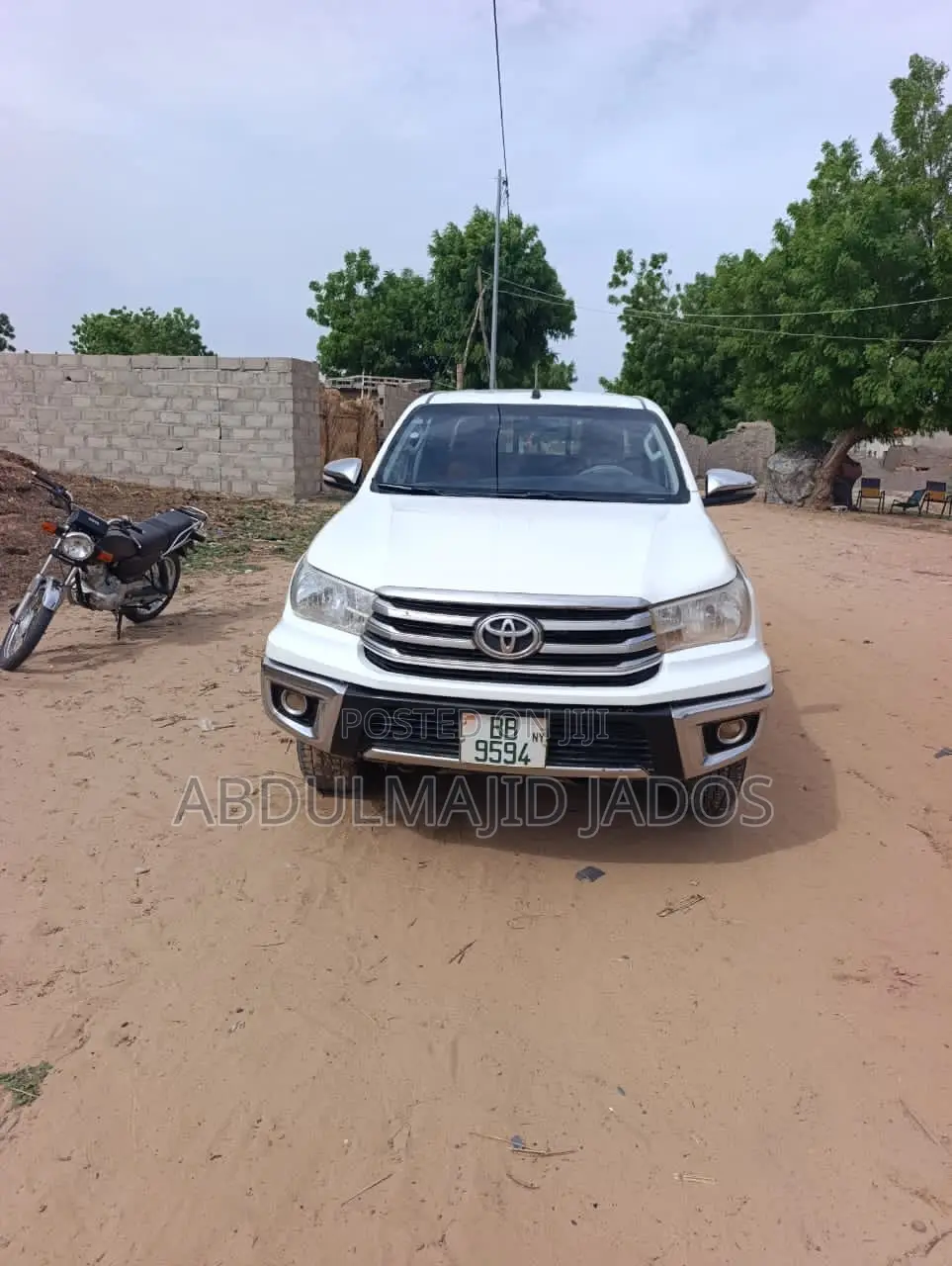 Toyota Hilux 2015 White