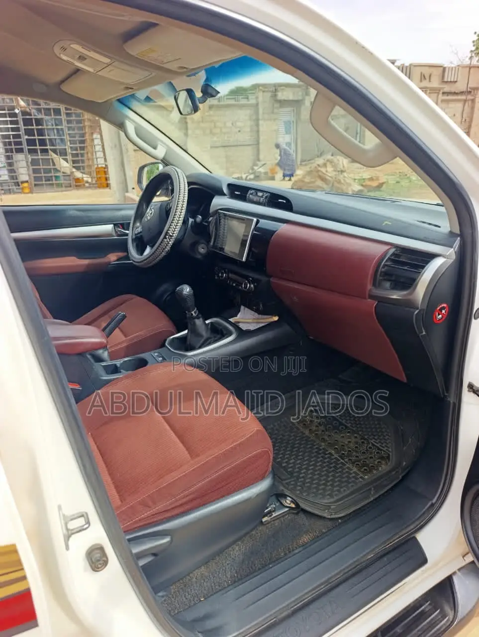 Toyota Hilux 2015 White
