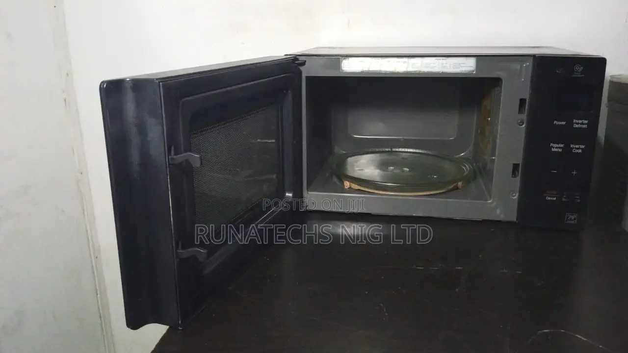 LG 25L Inverter Microwave Oven Grill Bake UK Used 3 Years Warranty