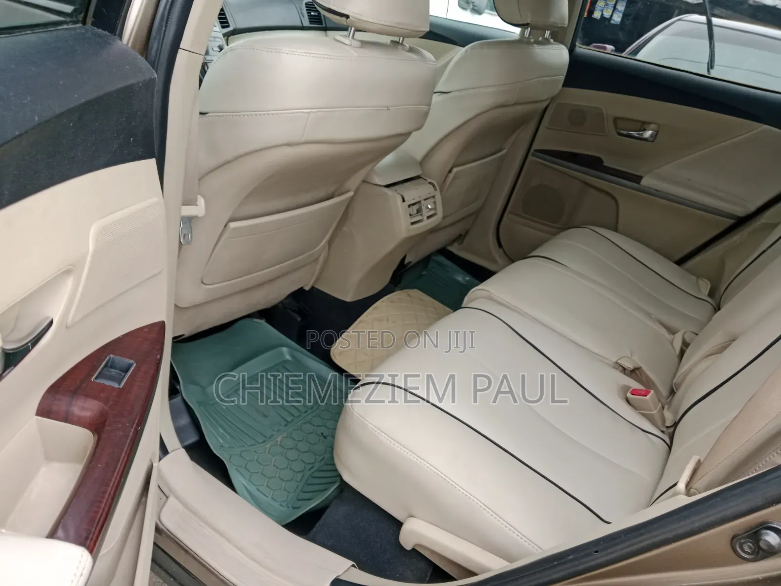 Toyota Venza 2010 Brown