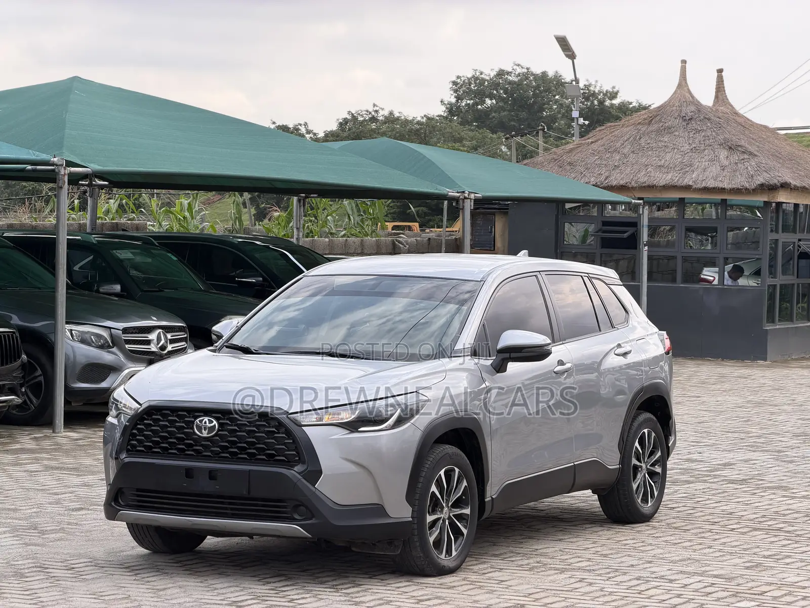 Toyota Corolla Cross LE 2023 Gray
