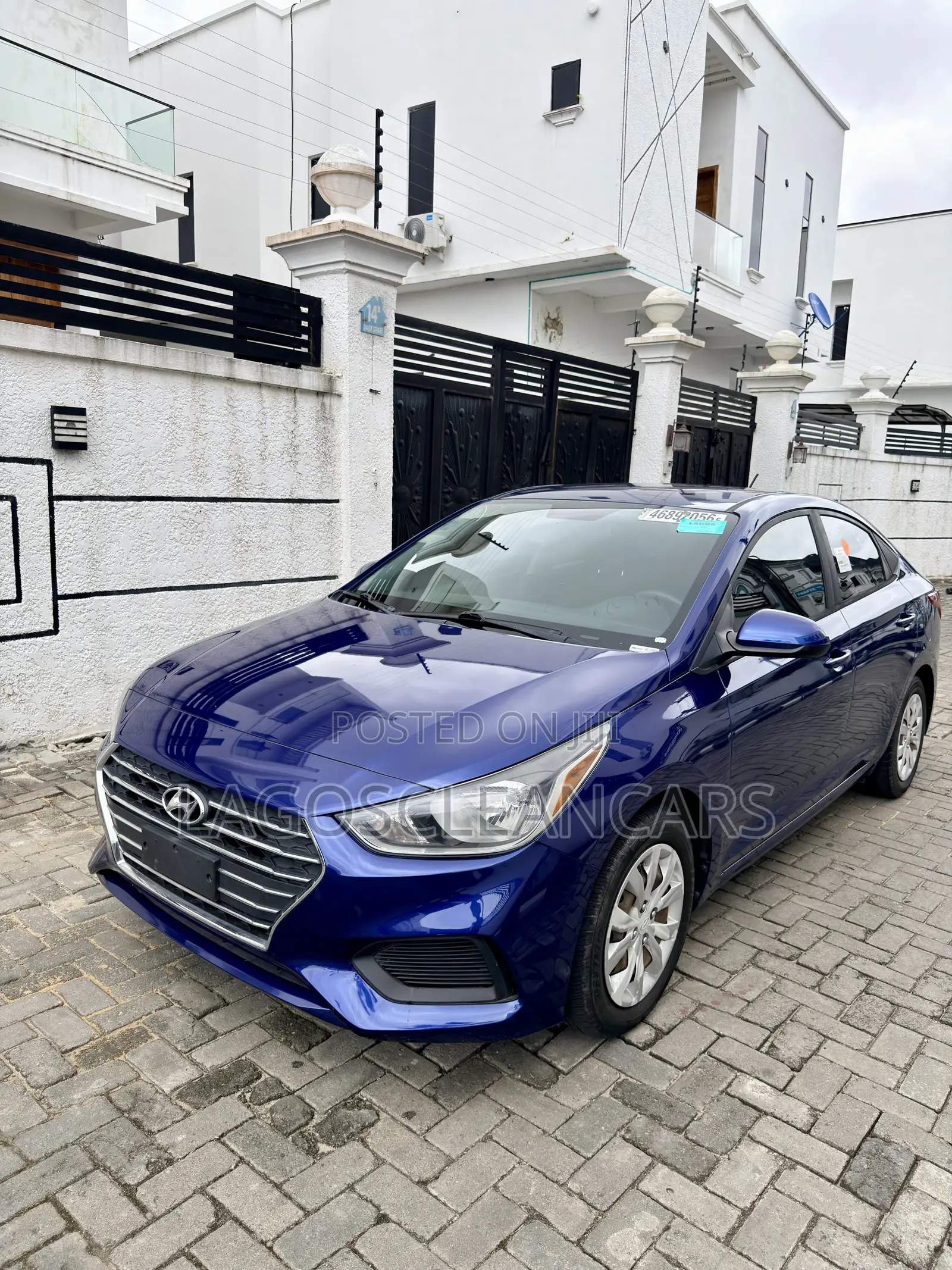 Hyundai Accent SE 2019 Blue