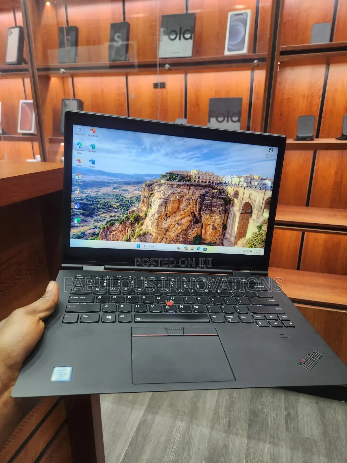 Laptop Lenovo ThinkPad X1 Yoga 16GB Intel Core i5 SSD 256GB