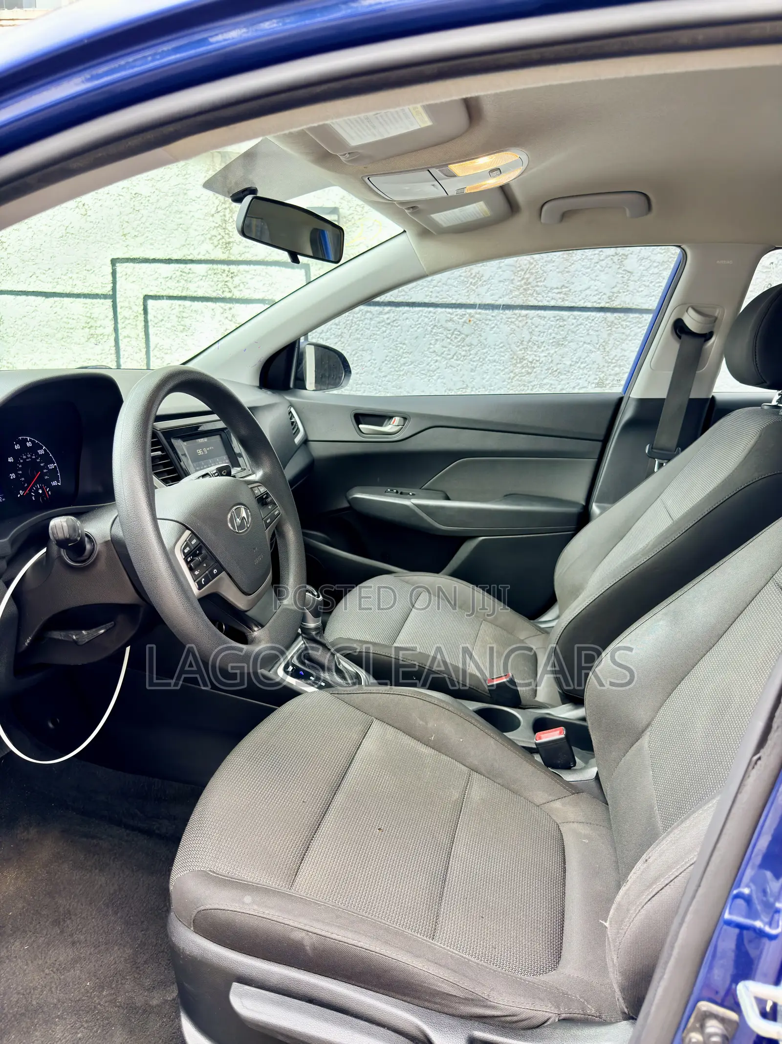 Hyundai Accent SE 2019 Blue