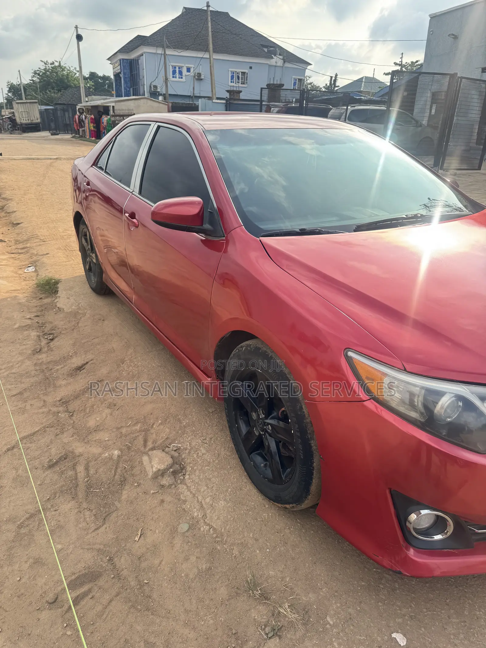 Toyota Camry SE 4dr Sedan (2.5L 4cyl 6A) 2014 Red