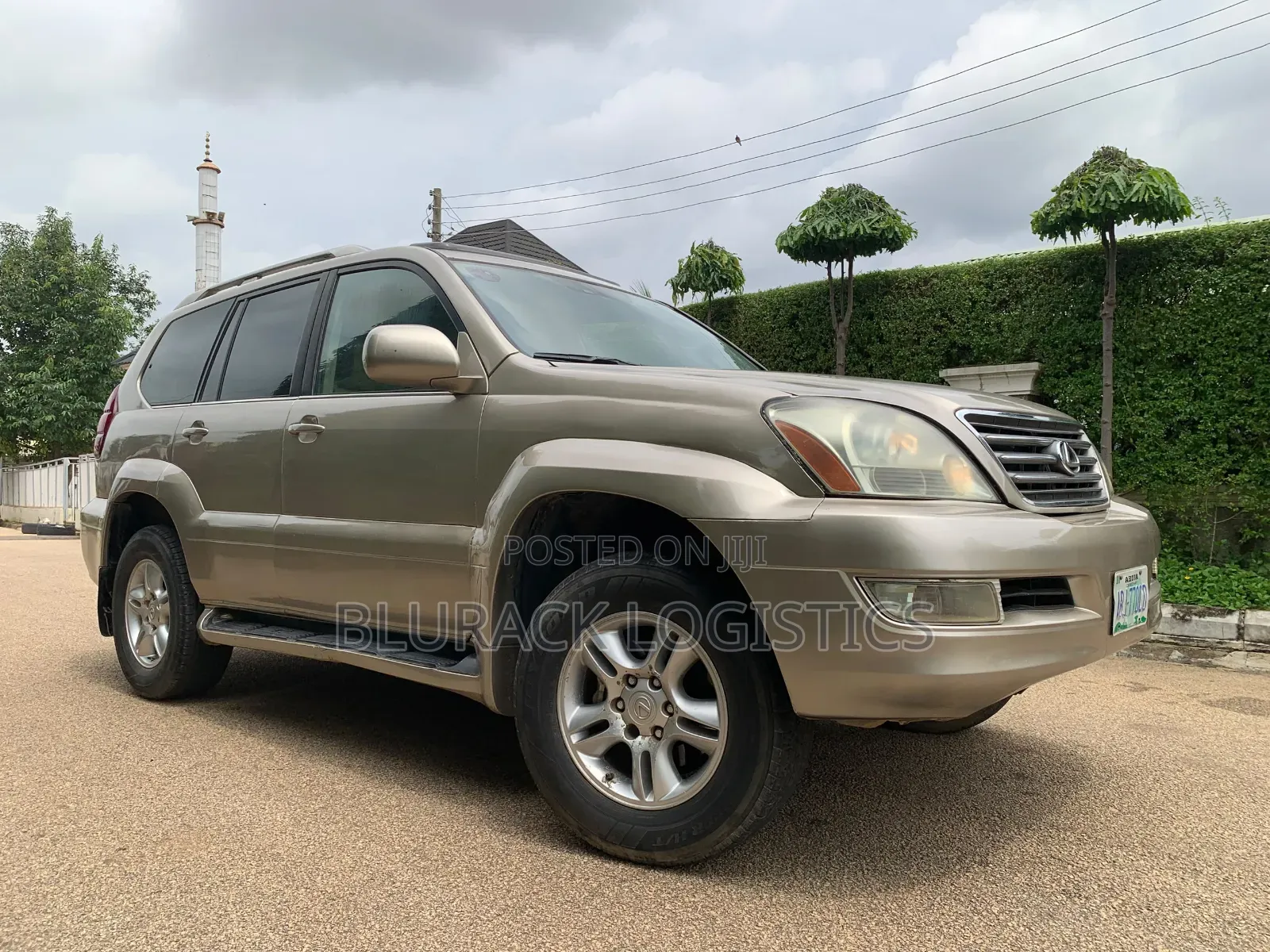 Lexus GX 470 2004 Gold