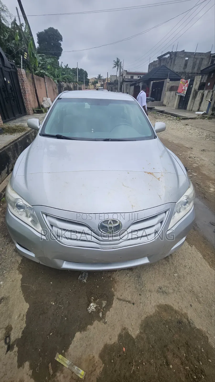Toyota Camry 2010 Silver