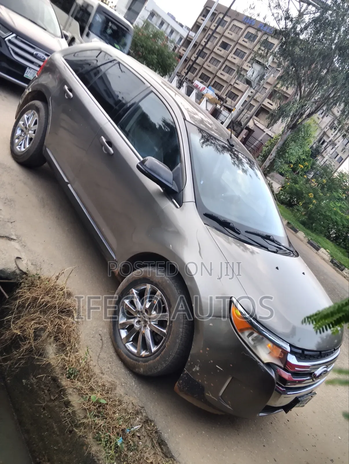 Ford Edge Limited 4dr AWD (3.5L 6cyl 6A) 2012 Gray