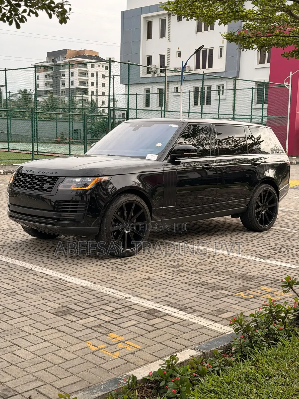 Land Rover Range Rover 2018 Black