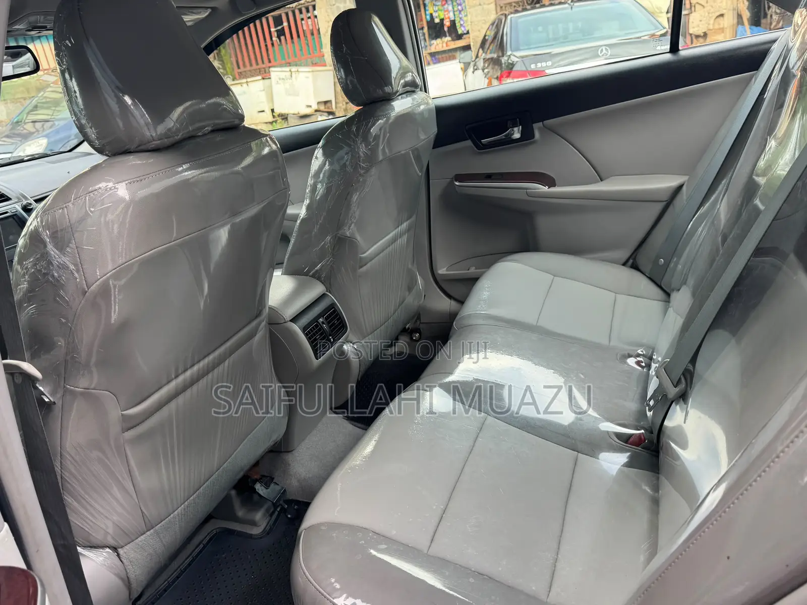 Toyota Camry XLE 4dr Sedan (2.5L 4cyl 6A) 2012 Gray