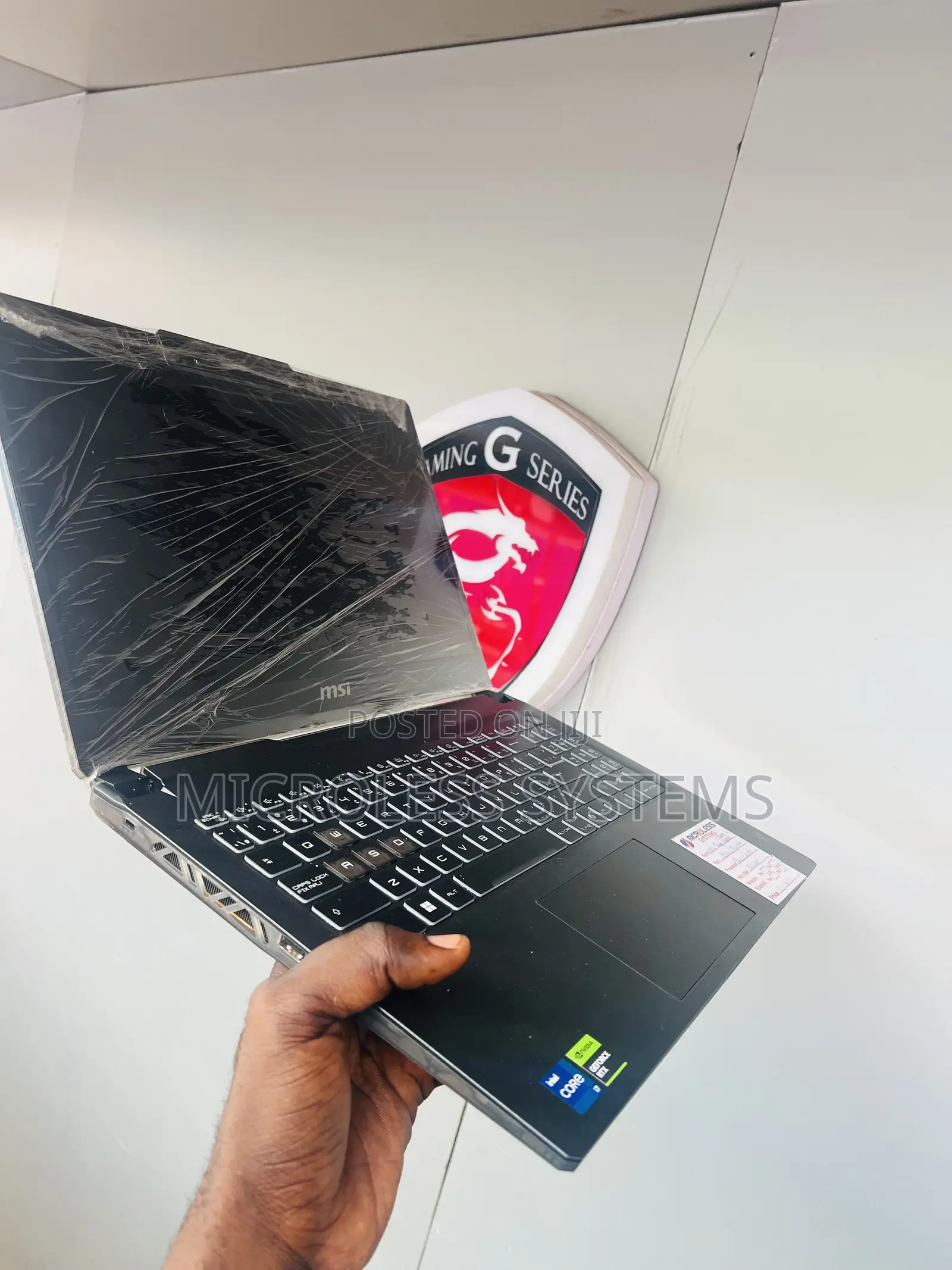 Laptop MSI Cyborg 15 16GB Intel Core i7 SSD 512GB