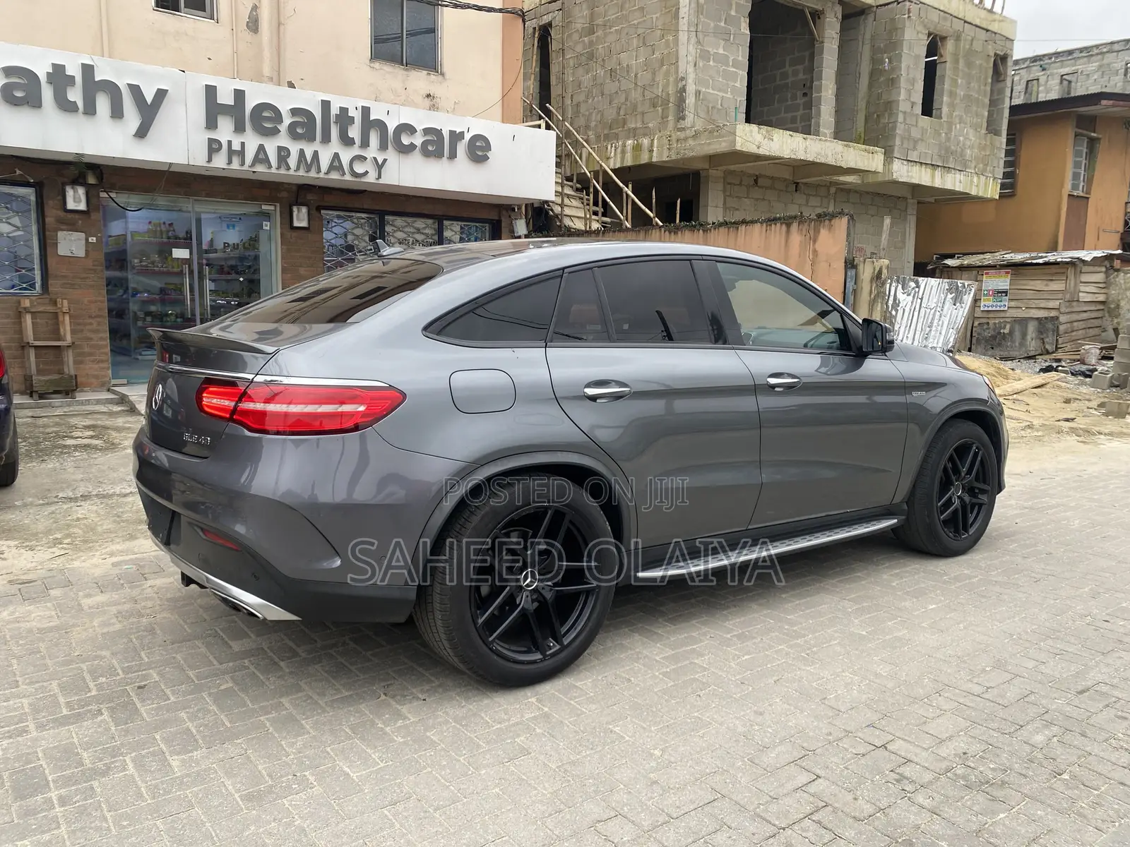 Mercedes-Benz GLE-Class AMG GLE 43 4MATIC 2017 Gray