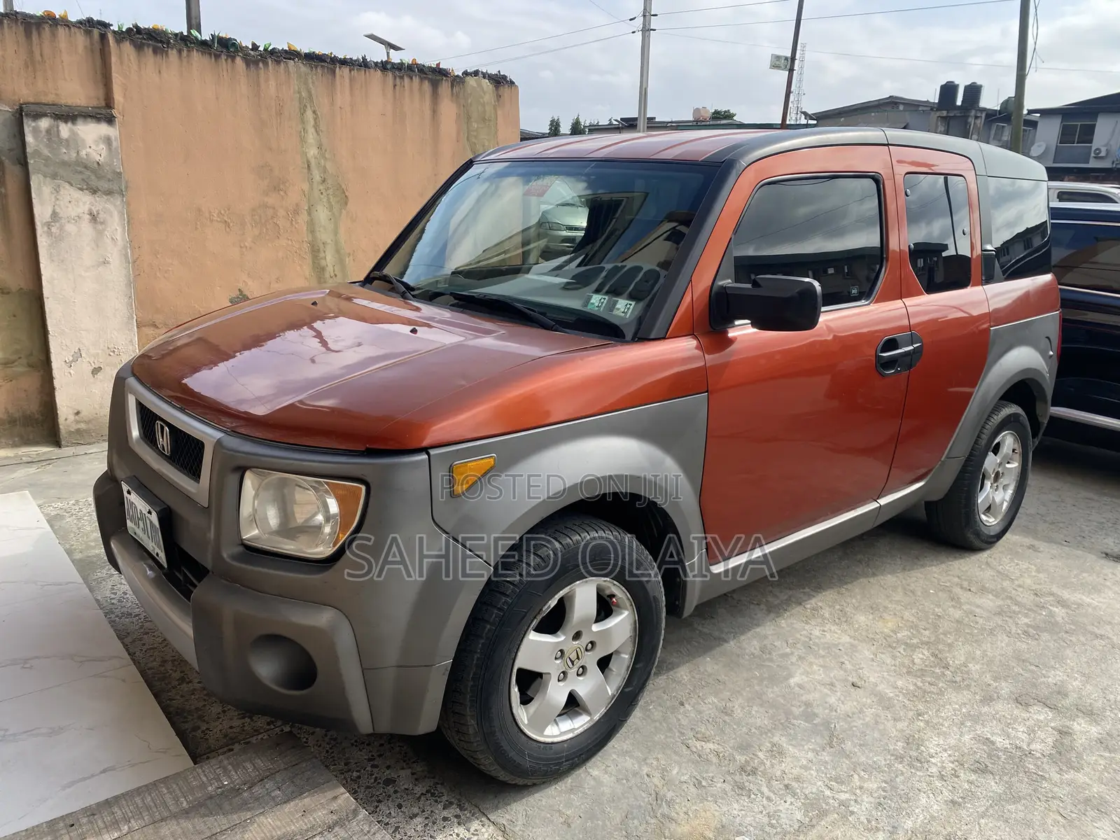 Honda Element LX Automatic 2005 Orange