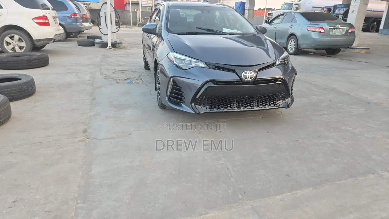 Toyota Corolla 2027 Gray