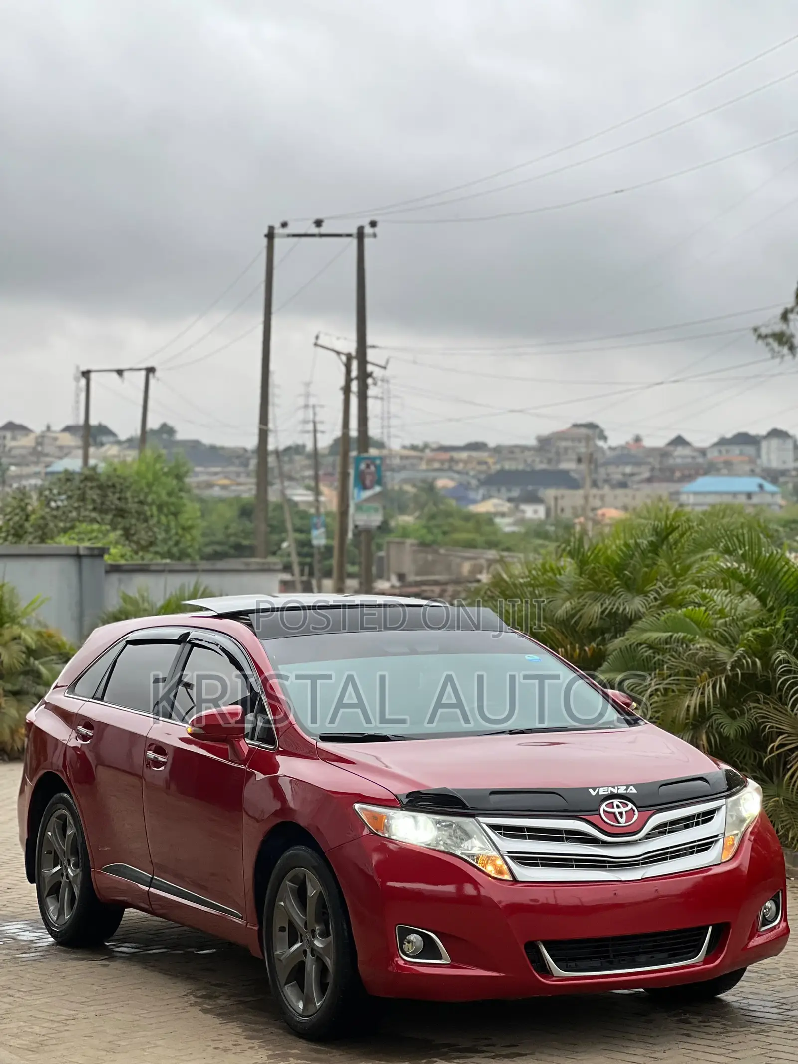 Toyota Venza XLE AWD V6 2013 Red
