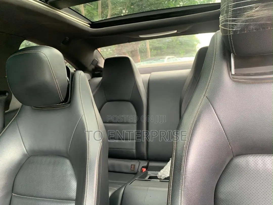 Mercedes-Benz C250 2012 Silver