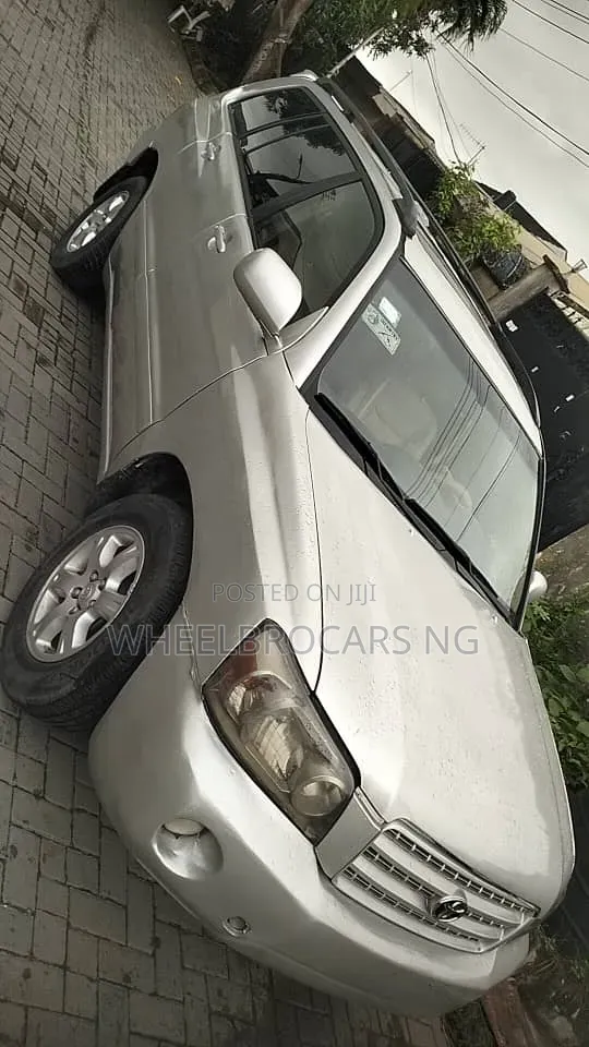 Toyota Highlander Limited V6 4x4 2004 Silver