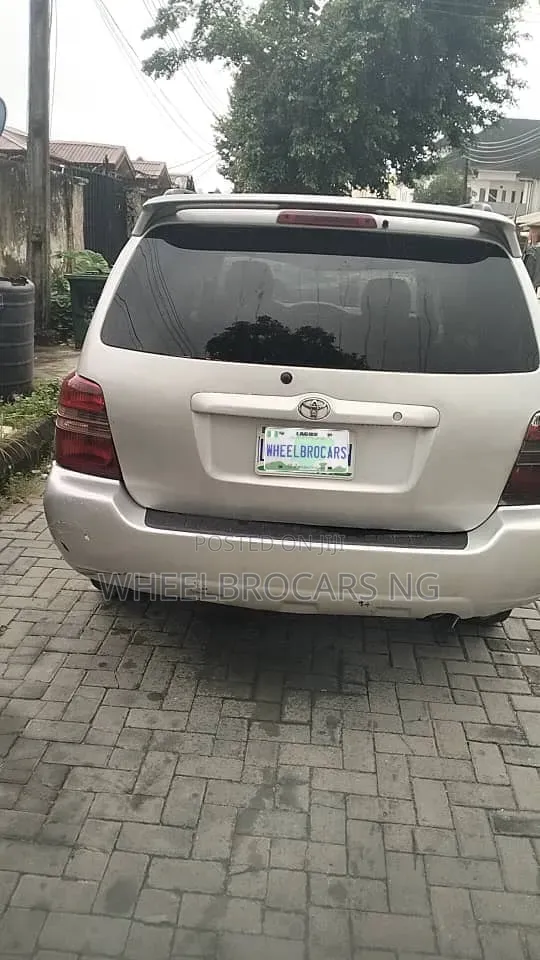 Toyota Highlander Limited V6 4x4 2004 Silver