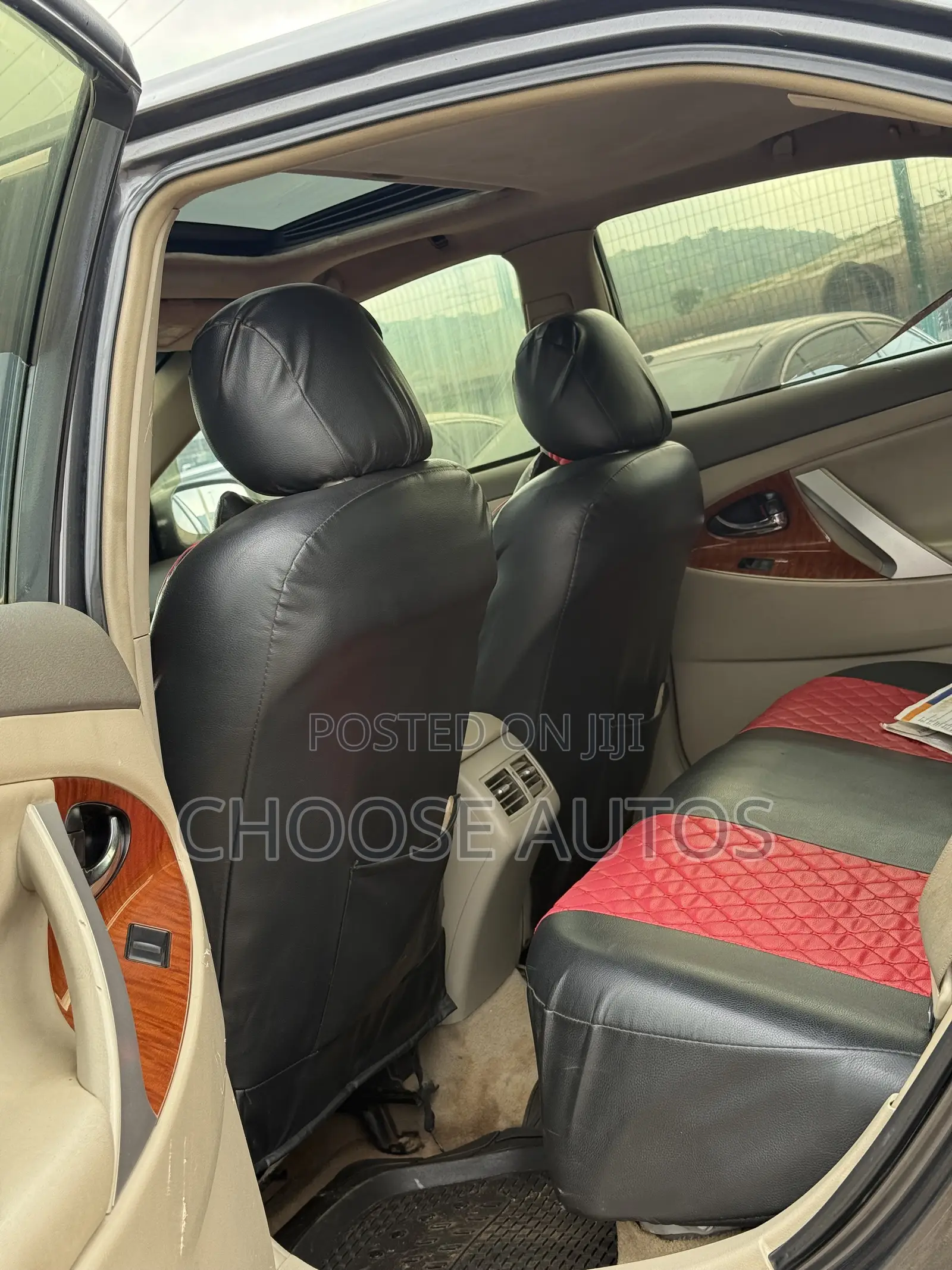 Toyota Camry XLE V6 4dr Sedan (3.5L 6cyl 6AM) 2009 White
