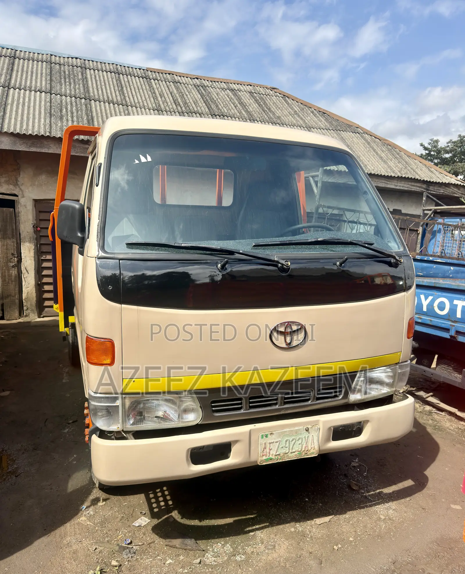 Toyota Dyna 200 New Model 1999 Model
