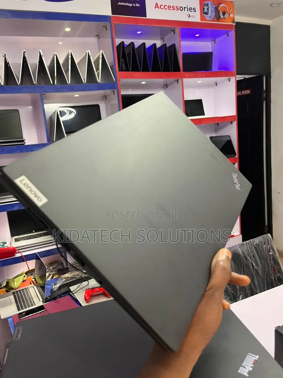 Laptop Lenovo ThinkBook 14s Gen 2 16GB Intel Core i7 SSD 512GB