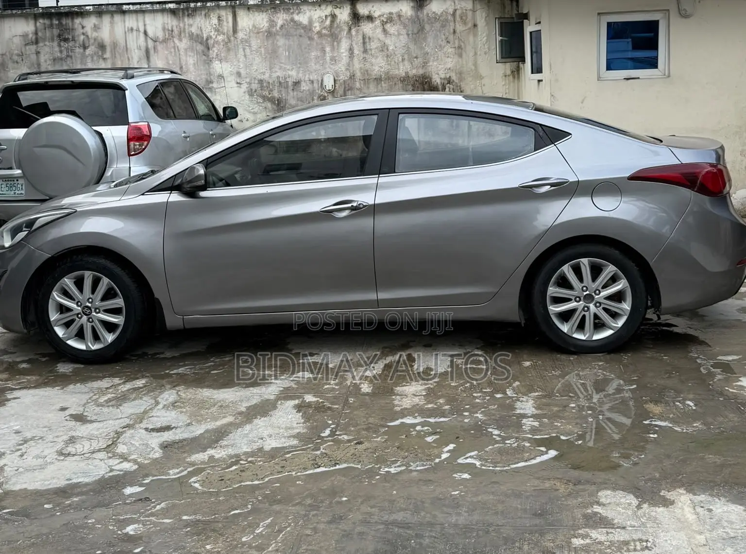 Hyundai Elantra Limited 4dr Sedan (1.8L 4cyl 6A) 2015 Gray