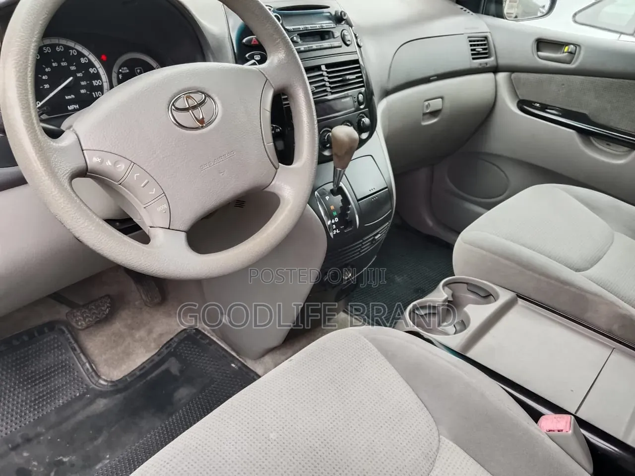 Toyota Sienna XLE Limited AWD 2009 Red