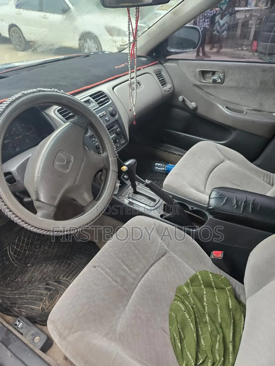 Honda Accord 2001 Silver