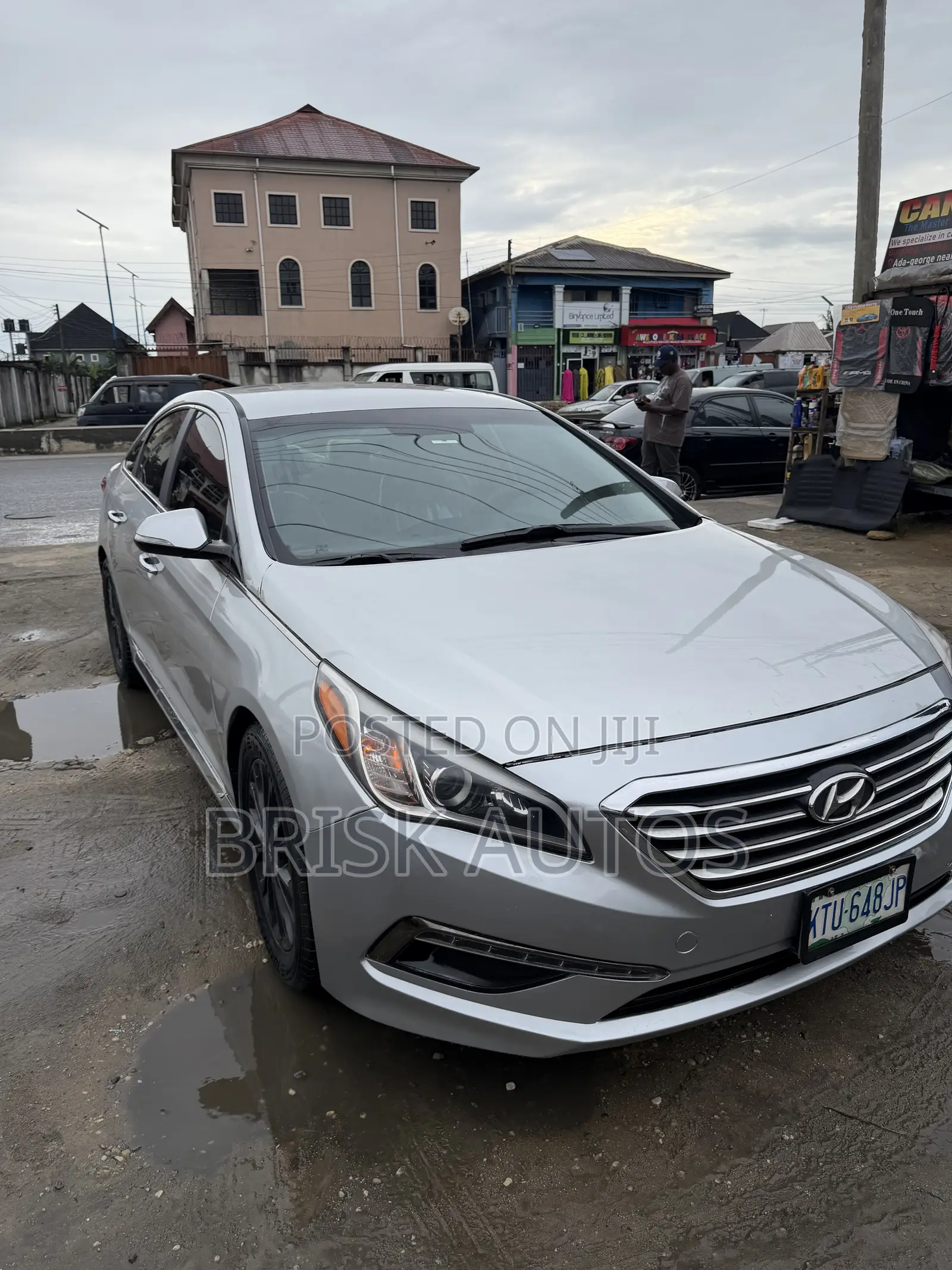 Hyundai Sonata Limited 4dr Sedan (2.4L 4cyl 6A) 2015 Silver